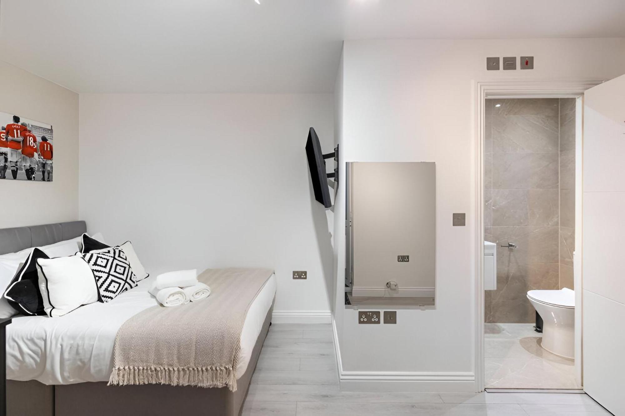 Cozy Vibes Minimalist Studio Stay ロンドン エクステリア 写真